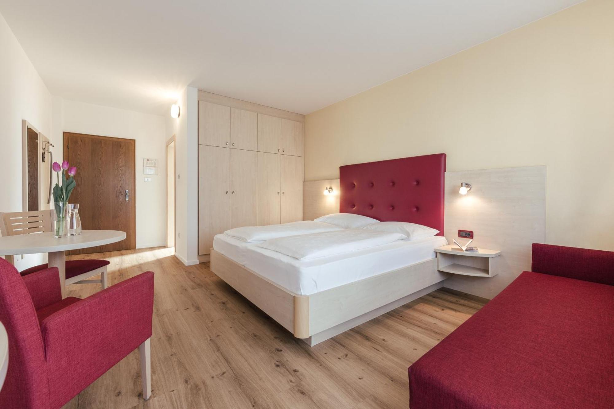 Hotel Garni Sirmian Merano Esterno foto