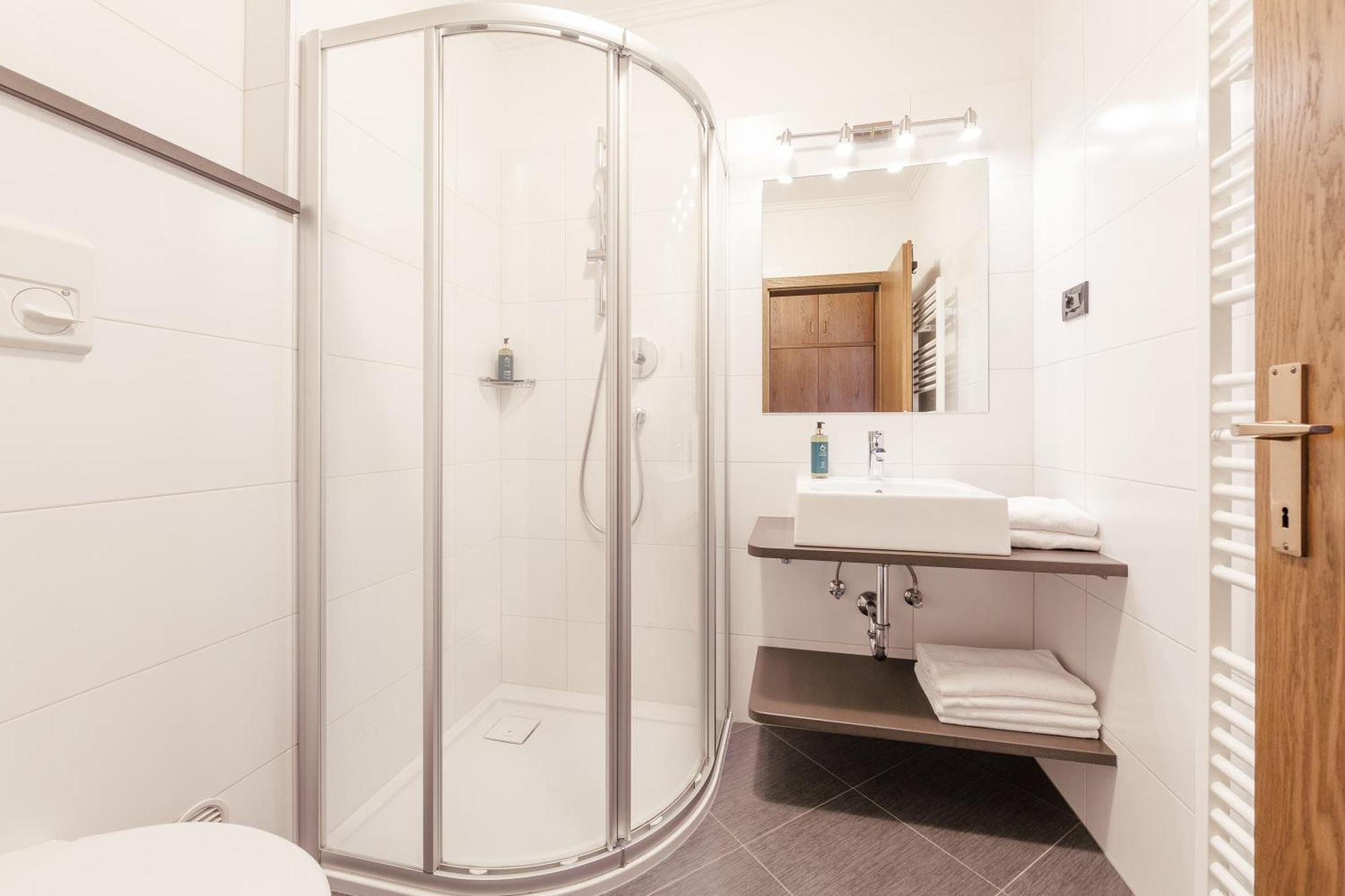 Hotel Garni Sirmian Merano Esterno foto