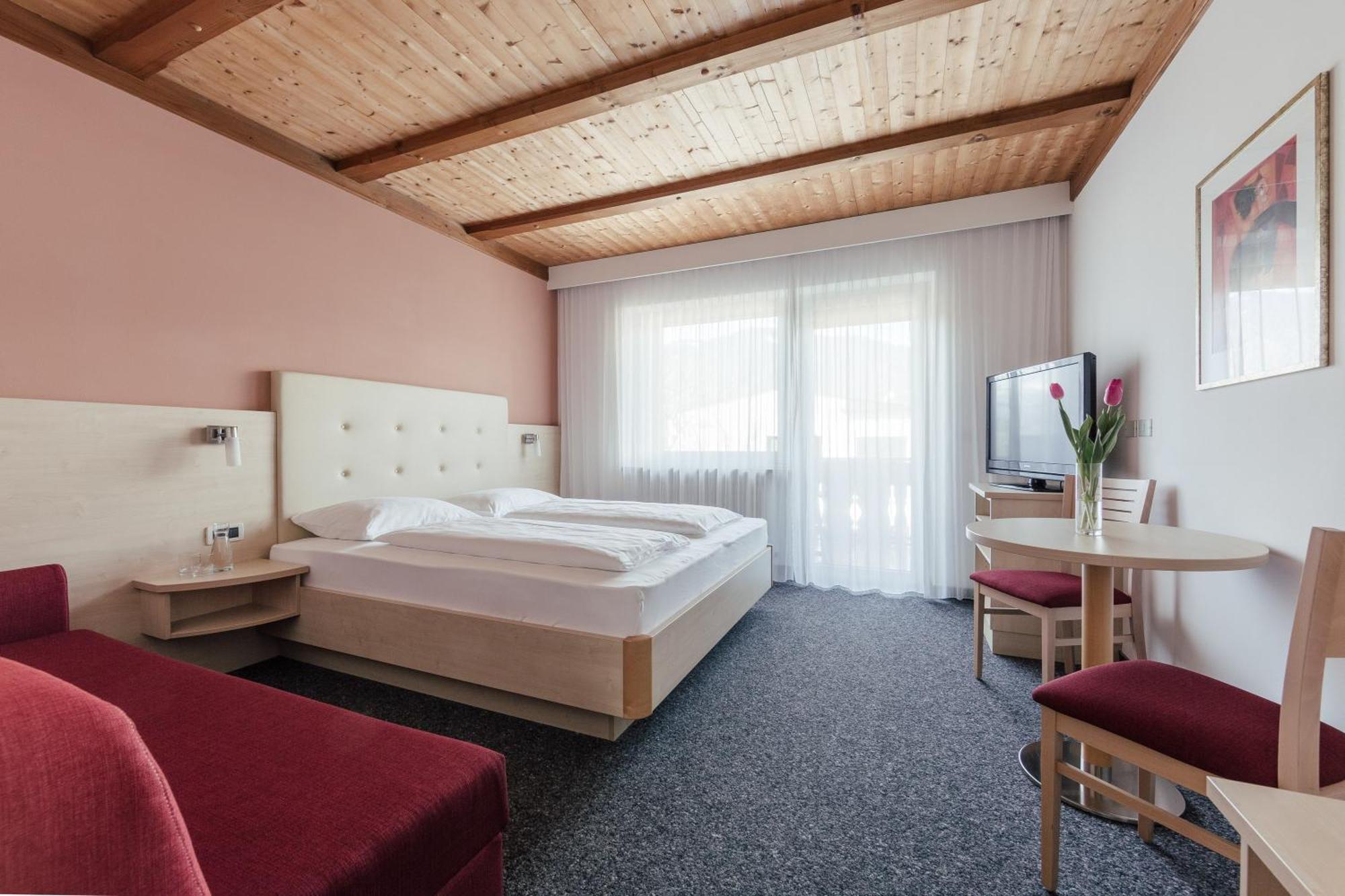 Hotel Garni Sirmian Merano Esterno foto